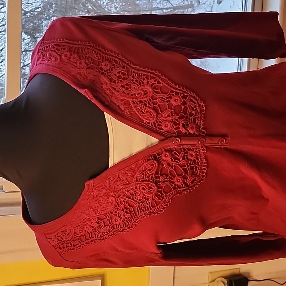 Van Heusen women's medium long sleeve tunic